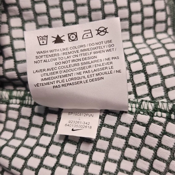 Nike Women's Dri-fit Heather Green Half-Zip Pullover - Picture 10 of 10